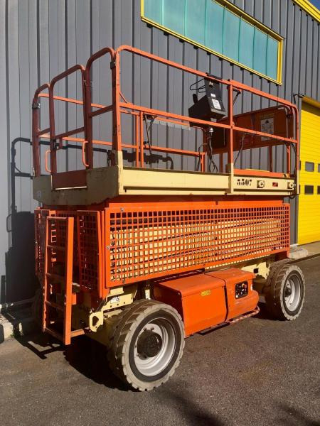 JLG 3369 LE - Vertikalni dvižni teleskop: slika 2 JLG 3369 LE - Vertikalni dvižni teleskop: slika 2