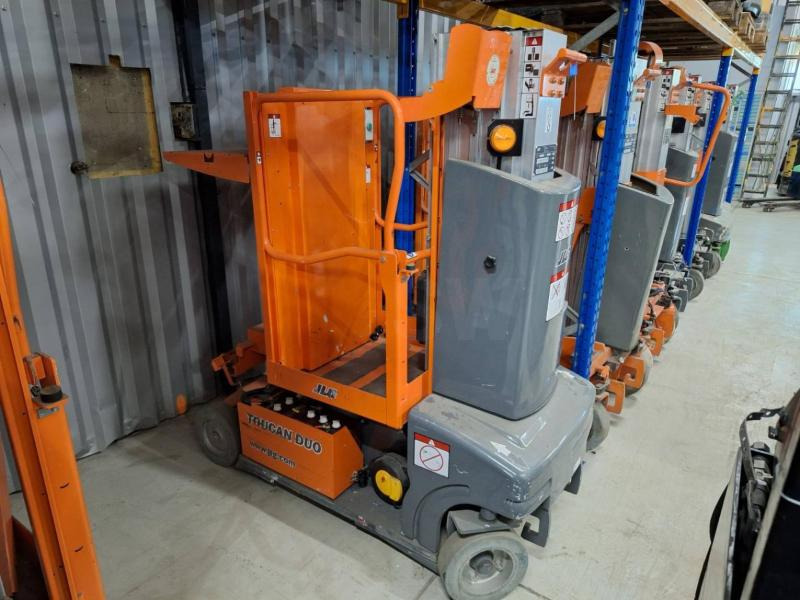 JLG Toucan Duo - Vertikalni dvižni teleskop: slika 1 JLG Toucan Duo - Vertikalni dvižni teleskop: slika 1