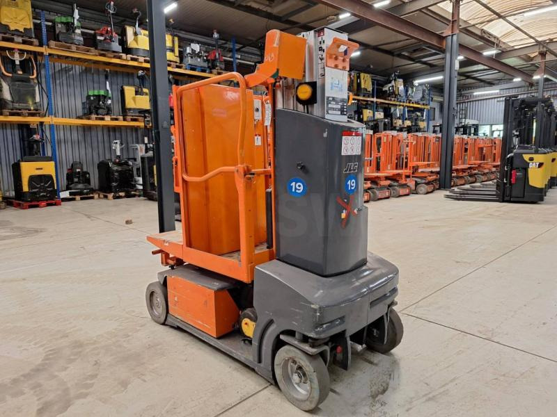 JLG Toucan Duo - Vertikalni dvižni teleskop: slika 1 JLG Toucan Duo - Vertikalni dvižni teleskop: slika 1
