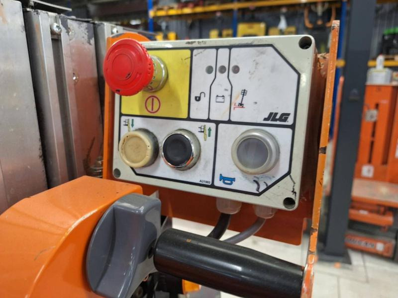 JLG Toucan Duo - Vertikalni dvižni teleskop: slika 5 JLG Toucan Duo - Vertikalni dvižni teleskop: slika 5