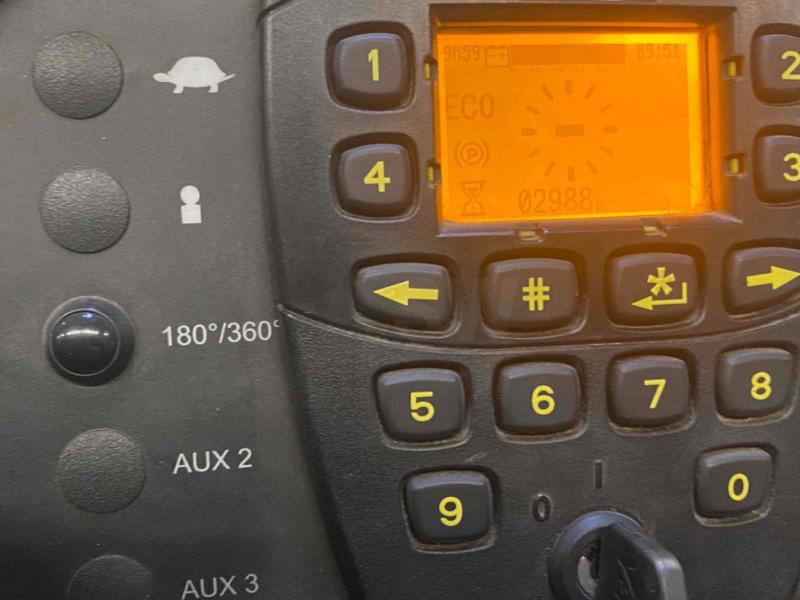 Yale MR14 - Viličar s pomičnim teleskopom: slika 5 Yale MR14 - Viličar s pomičnim teleskopom: slika 5