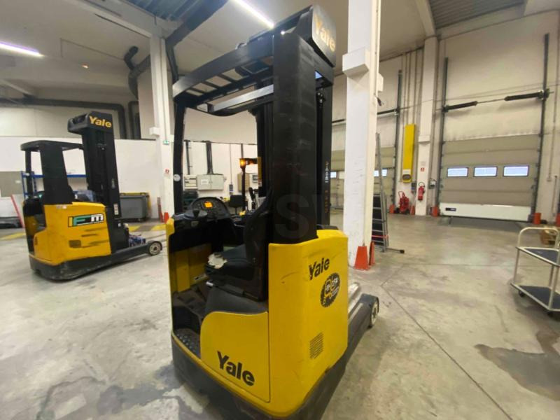 Yale MR14 - Viličar s pomičnim teleskopom: slika 3 Yale MR14 - Viličar s pomičnim teleskopom: slika 3