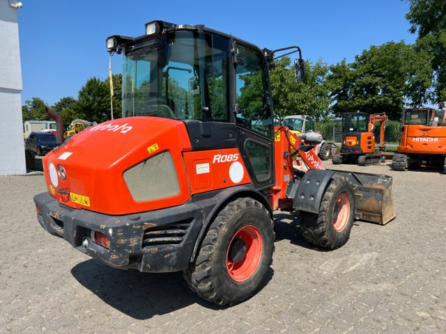 Kubota R 085, Bj 19, 1950 BH, SWE, Schaufel, Gabel - Kolesni nakladalec: slika 4 Kubota R 085, Bj 19, 1950 BH, SWE, Schaufel, Gabel - Kolesni nakladalec: slika 4