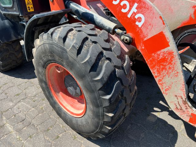 Kubota R 085, Bj 19, 1950 BH, SWE, Schaufel, Gabel - Kolesni nakladalec: slika 5 Kubota R 085, Bj 19, 1950 BH, SWE, Schaufel, Gabel - Kolesni nakladalec: slika 5