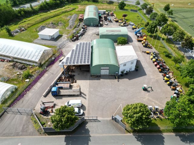 Unimog 406, EZ 73, Kipper, Seilwinde, Zapfwelle vorne - Tovornjak prekucnik: slika 4 Unimog 406, EZ 73, Kipper, Seilwinde, Zapfwelle vorne - Tovornjak prekucnik: slika 4