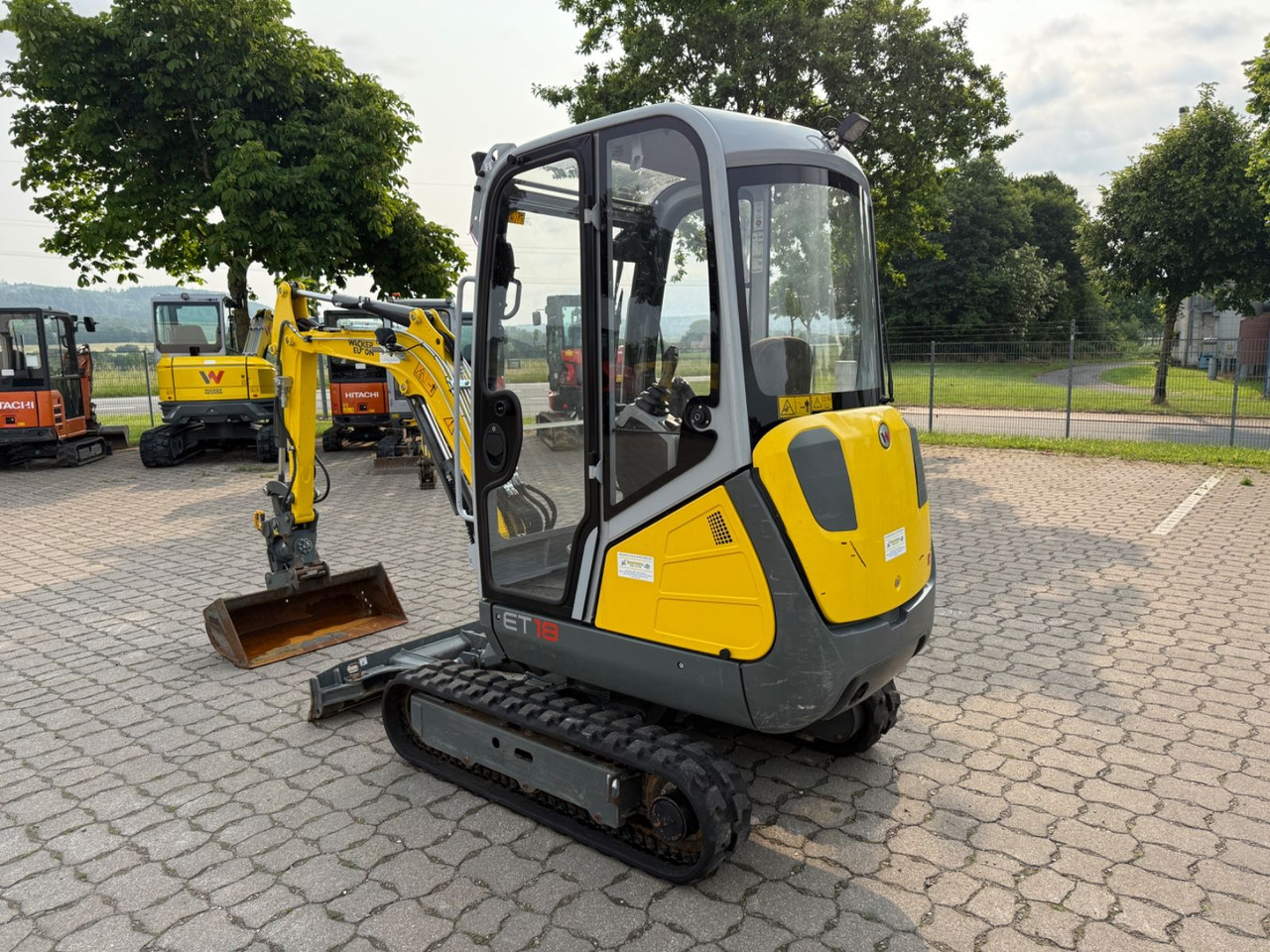 Wacker ET 18, Bj 23, 325 BH, Tilt MS01, GL, TOP - Mini bager: slika 2 Wacker ET 18, Bj 23, 325 BH, Tilt MS01, GL, TOP - Mini bager: slika 2