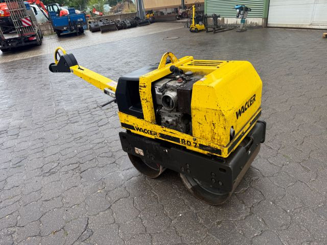Wacker RD 7 H-S, Tandemwalze, Vibration, Wasser - Mini valjar: slika 1 Wacker RD 7 H-S, Tandemwalze, Vibration, Wasser - Mini valjar: slika 1