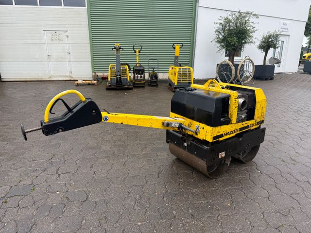 Wacker RD 7 H-S, Tandemwalze, Vibration, Wasser - Mini valjar: slika 2 Wacker RD 7 H-S, Tandemwalze, Vibration, Wasser - Mini valjar: slika 2