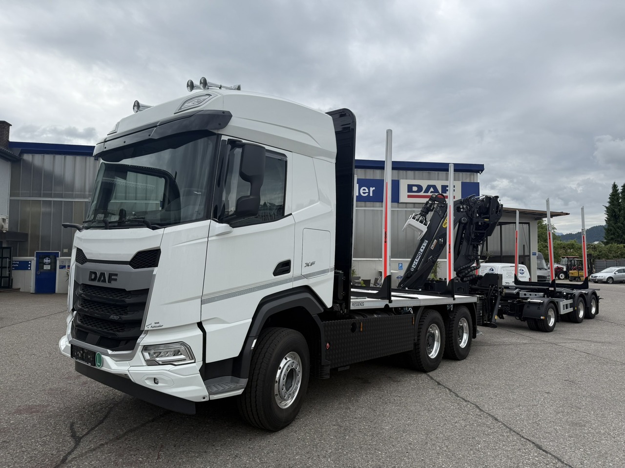 DAF XF FAT XF 530 - Tovornjak za prevoz lesa, Tovornjak z dvigalom: slika 3 DAF XF FAT XF 530 - Tovornjak za prevoz lesa, Tovornjak z dvigalom: slika 3