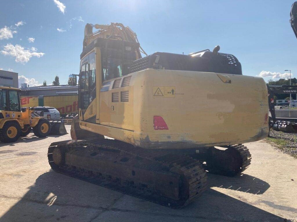 Komatsu PC210LC-11 - Bager goseničar: slika 3 Komatsu PC210LC-11 - Bager goseničar: slika 3
