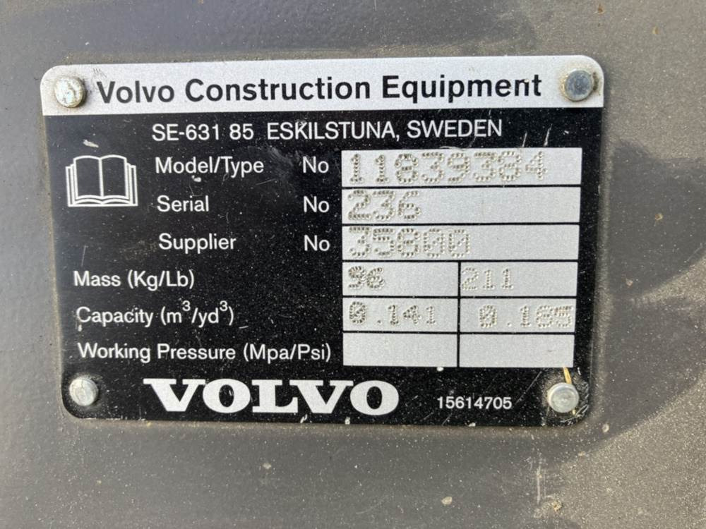 Volvo Böschungslöffel starr - Festanbau - Bager nakladalec: slika 4 Volvo Böschungslöffel starr - Festanbau - Bager nakladalec: slika 4