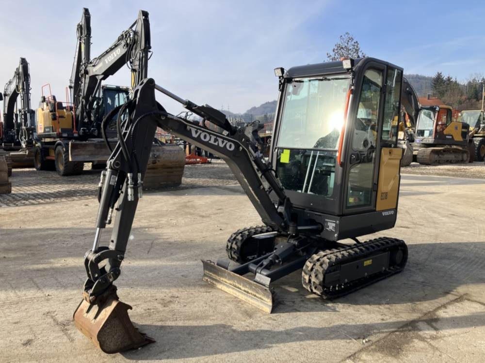Volvo EC18E Electric - Mini bager: slika 4 Volvo EC18E Electric - Mini bager: slika 4