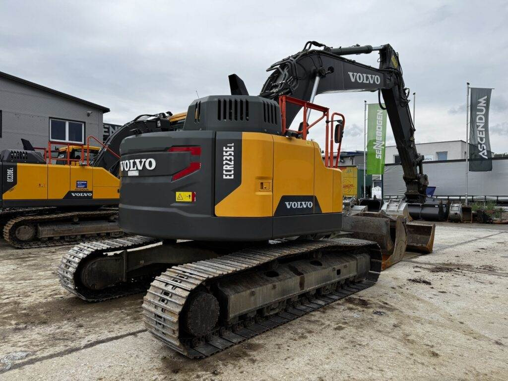 Volvo ECR235EL - Bager goseničar: slika 2 Volvo ECR235EL - Bager goseničar: slika 2