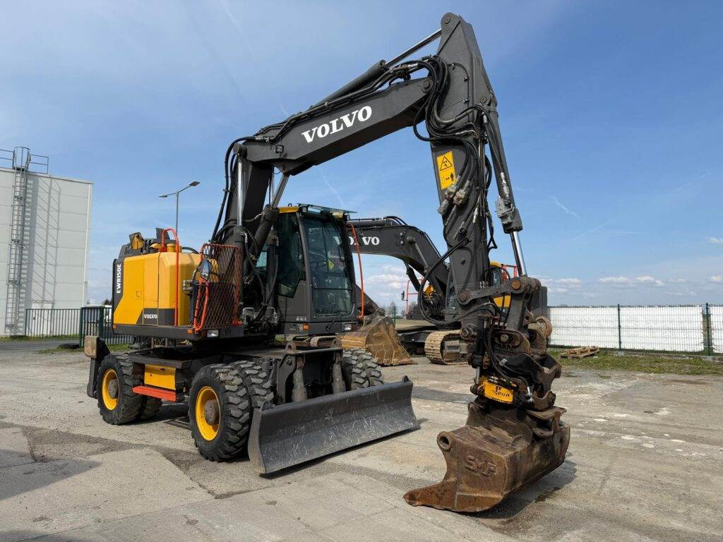 Volvo EWR150E - Bager na kolesih: slika 1 Volvo EWR150E - Bager na kolesih: slika 1