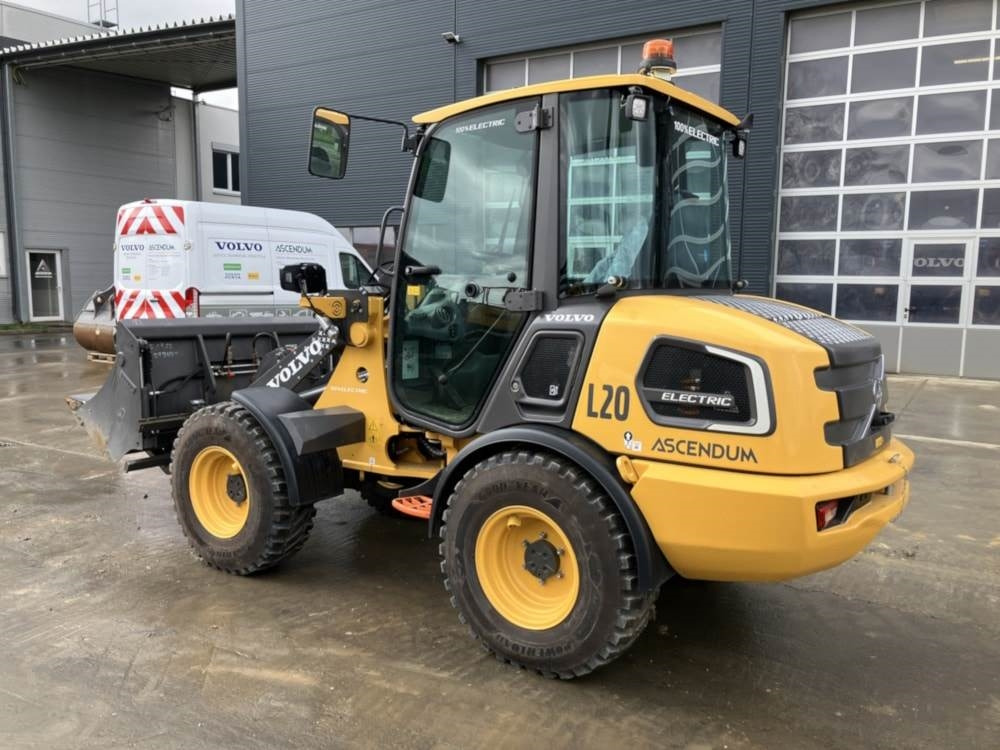 Volvo JL20H Electric - Mini nakladalec: slika 2 Volvo JL20H Electric - Mini nakladalec: slika 2