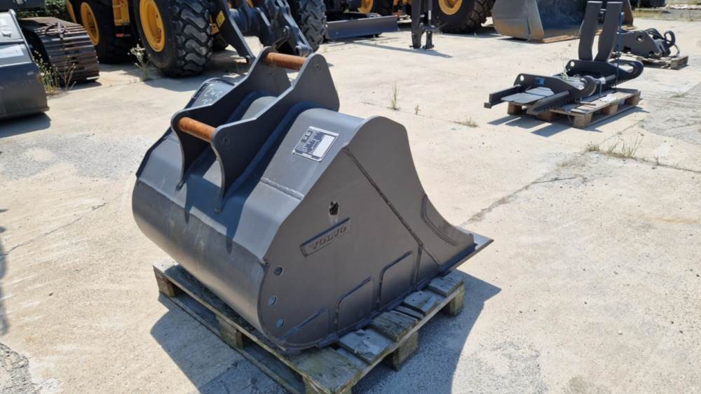 Volvo Tieflöffel mit Messer - Bager nakladalec: slika 2 Volvo Tieflöffel mit Messer - Bager nakladalec: slika 2