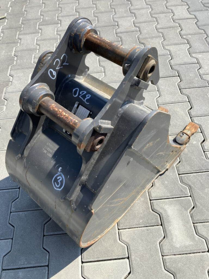 Volvo Tieflöffel mit Zähnen - Festanbau - Bager nakladalec: slika 3 Volvo Tieflöffel mit Zähnen - Festanbau - Bager nakladalec: slika 3