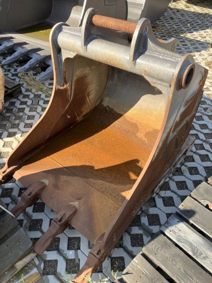 Volvo Tieflöffel mit Zähnen S60 - Bager nakladalec: slika 1 Volvo Tieflöffel mit Zähnen S60 - Bager nakladalec: slika 1