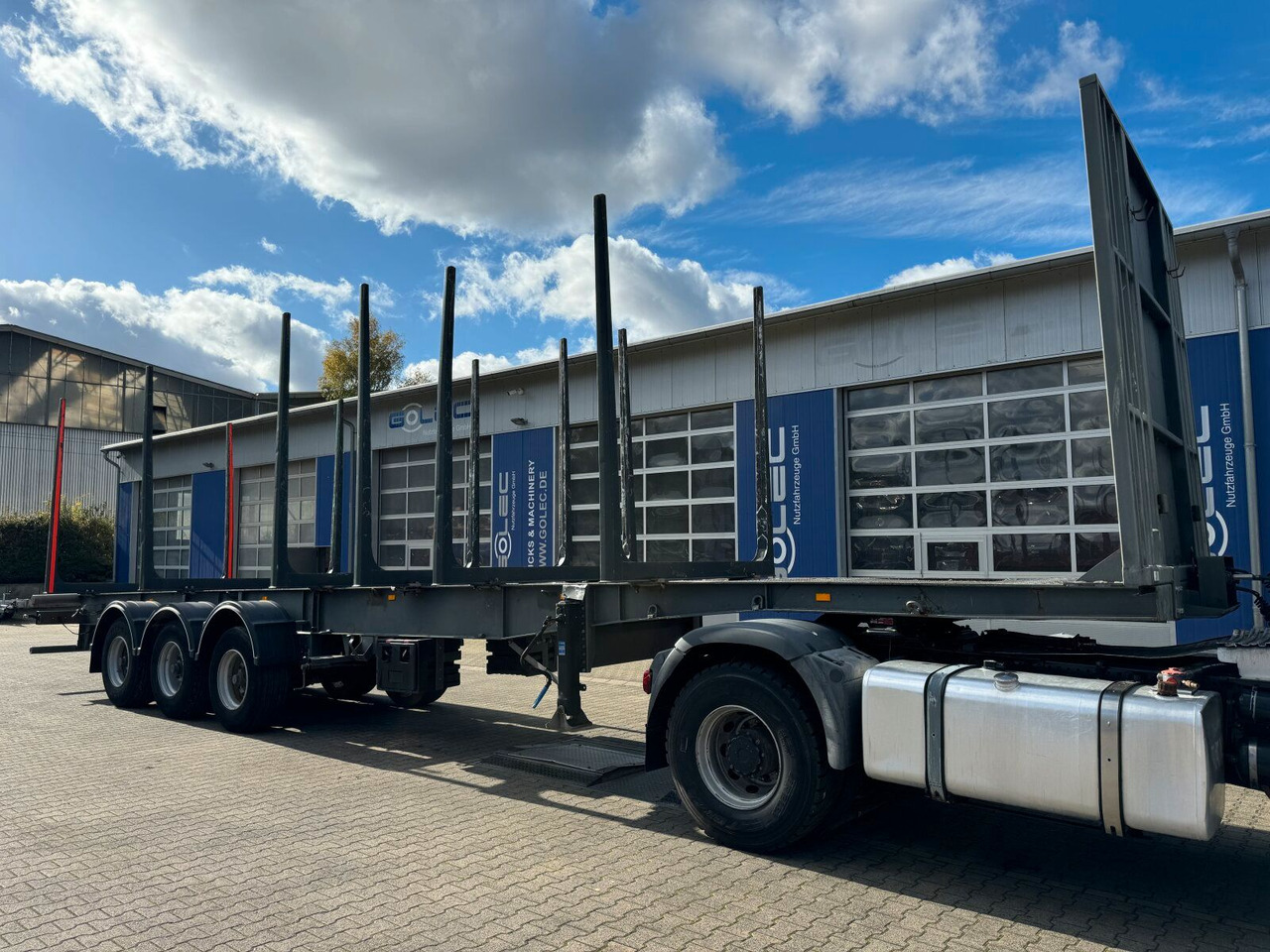 BLUMHARDT SAL.40.24 Holztransporter 3 Achse - Polprikolica za prevoz lesa: slika 1 BLUMHARDT SAL.40.24 Holztransporter 3 Achse - Polprikolica za prevoz lesa: slika 1
