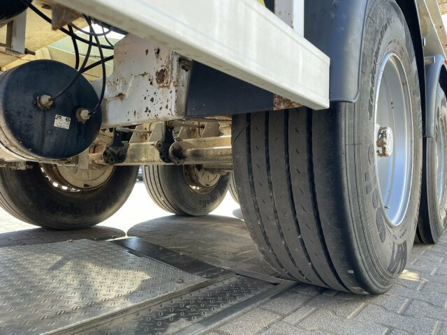 Betonmischer-Auflieger Intermix 12 m³ mit Motor - Polprikolica mešalec betona: slika 5 Betonmischer-Auflieger Intermix 12 m³ mit Motor - Polprikolica mešalec betona: slika 5