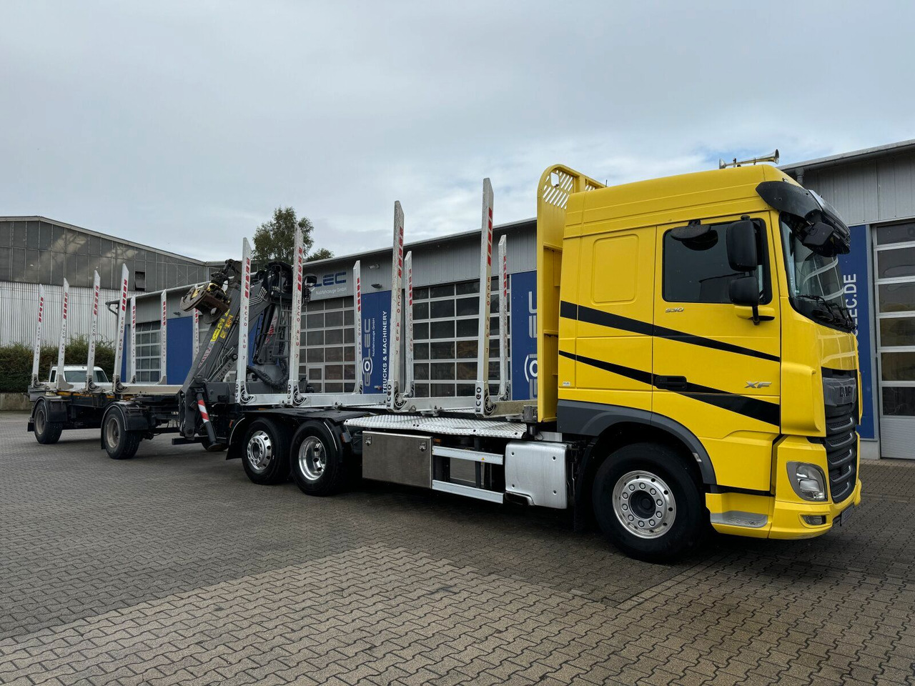 DAF XF 530 6x2 Holztransport Kran PENZ 15Z9.50 *Anh. - Tovornjak za prevoz lesa, Tovornjak z dvigalom: slika 2 DAF XF 530 6x2 Holztransport Kran PENZ 15Z9.50 *Anh. - Tovornjak za prevoz lesa, Tovornjak z dvigalom: slika 2