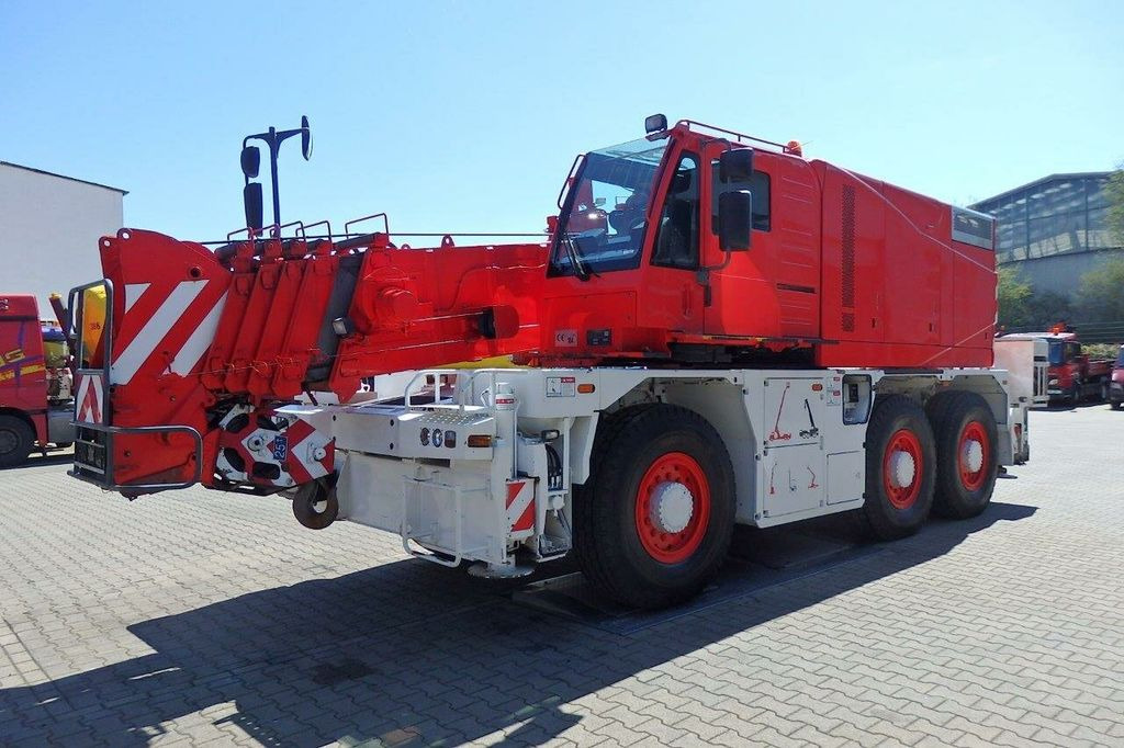 Grove GCK 3045 CITY KRAN 45 Ton - 5800 Std - Avtodvigalo: slika 2 Grove GCK 3045 CITY KRAN 45 Ton - 5800 Std - Avtodvigalo: slika 2