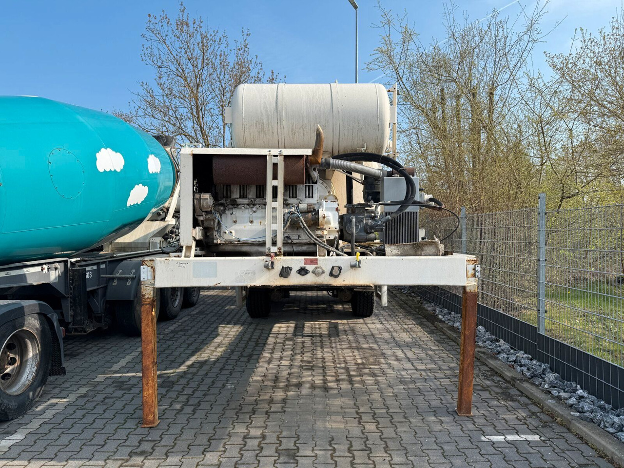Intermix 10 m³ Betonmischer Auflieger mit Motor - Avtomešalec: slika 5 Intermix 10 m³ Betonmischer Auflieger mit Motor - Avtomešalec: slika 5