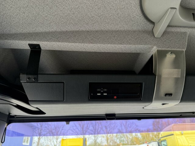 MAN TGA 18.360 4x2 HD-Kanalreiniger ASSMANN 6500 L - Vakuumski tovornjak: slika 4 MAN TGA 18.360 4x2 HD-Kanalreiniger ASSMANN 6500 L - Vakuumski tovornjak: slika 4