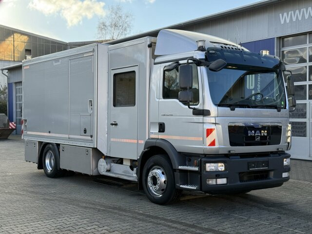 MAN TGM 15.290 Kanalreiniger HD Pumpe Müller Aufbau - Vakuumski tovornjak: slika 1 MAN TGM 15.290 Kanalreiniger HD Pumpe Müller Aufbau - Vakuumski tovornjak: slika 1