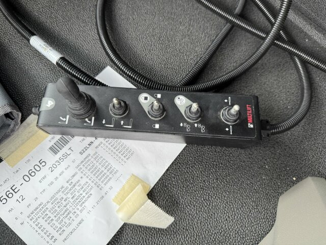 MAN TGS 26.400 6x6 Abrollkipper HIAB Optima 20S - Kotalni prekucni tovornjak: slika 4 MAN TGS 26.400 6x6 Abrollkipper HIAB Optima 20S - Kotalni prekucni tovornjak: slika 4