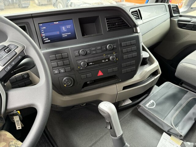 MAN TGS 26.400 6x6 Abrollkipper HIAB Optima 20S - Kotalni prekucni tovornjak: slika 3 MAN TGS 26.400 6x6 Abrollkipper HIAB Optima 20S - Kotalni prekucni tovornjak: slika 3