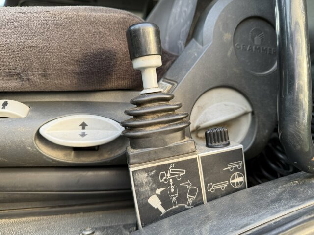 MAN TGS 26.400 6x6 MEILLER Kipper Schmitz EURO 5 - Tovornjak prekucnik: slika 2 MAN TGS 26.400 6x6 MEILLER Kipper Schmitz EURO 5 - Tovornjak prekucnik: slika 2