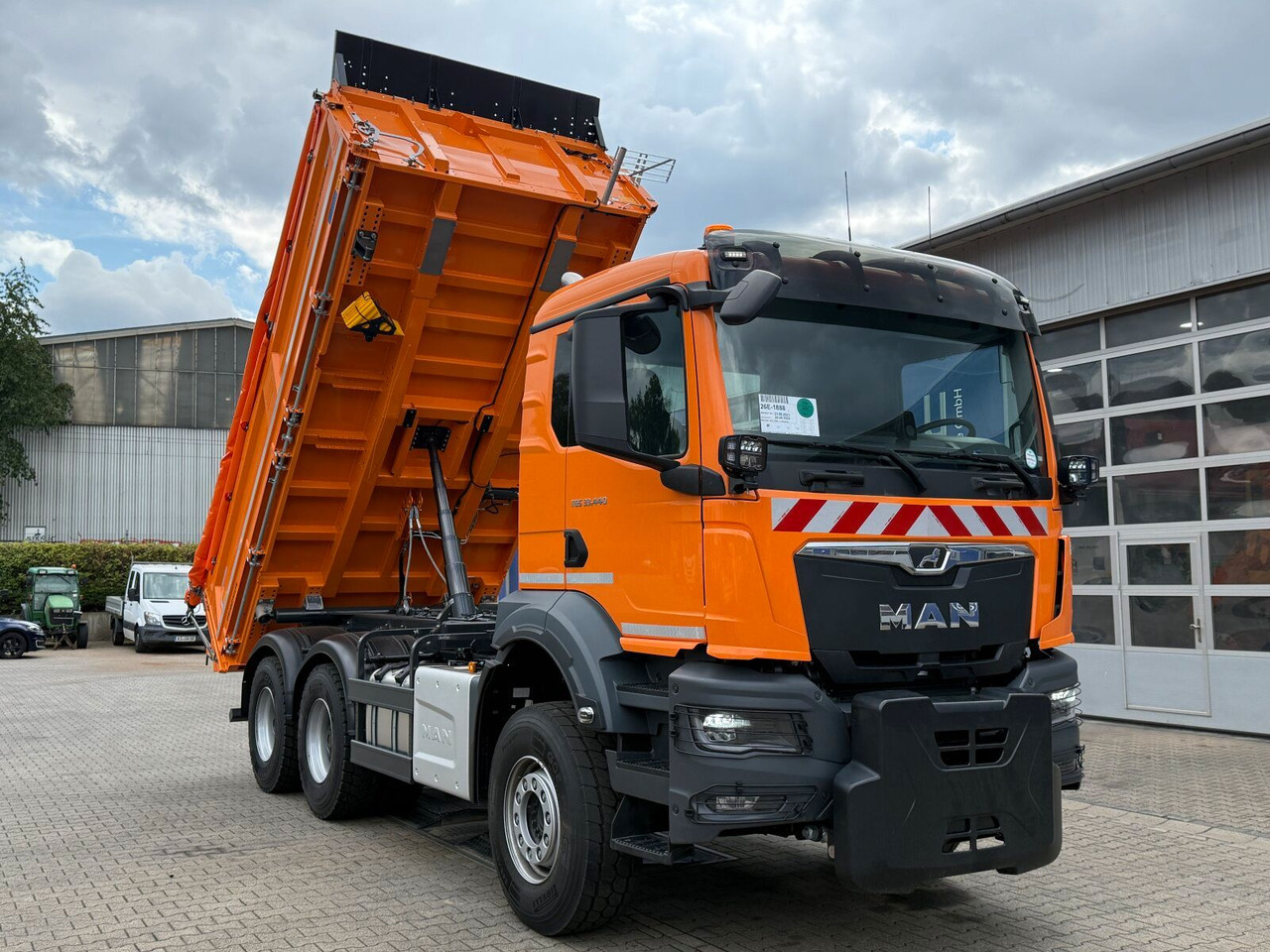 MAN TGS 33.440 6x4 Kipper MEILLER Bordmatik Frontpl. - Tovornjak prekucnik: slika 4 MAN TGS 33.440 6x4 Kipper MEILLER Bordmatik Frontpl. - Tovornjak prekucnik: slika 4