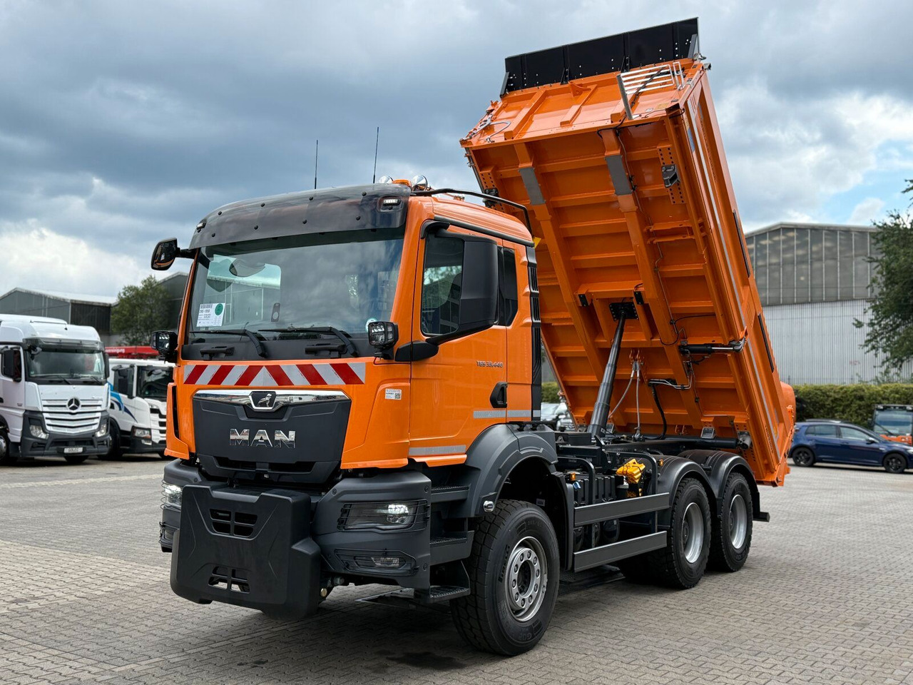 MAN TGS 33.440 6x4 Kipper MEILLER Bordmatik Frontpl. - Tovornjak prekucnik: slika 2 MAN TGS 33.440 6x4 Kipper MEILLER Bordmatik Frontpl. - Tovornjak prekucnik: slika 2