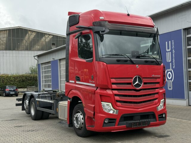 Mercedes-Benz ACTROS 2543 6x2 Wechselaufbau BDF AHK 2 Betten - Kontejnerski tovornjak/ Tovornjak z zamenljivim tovoriščem: slika 1 Mercedes-Benz ACTROS 2543 6x2 Wechselaufbau BDF AHK 2 Betten - Kontejnerski tovornjak/ Tovornjak z zamenljivim tovoriščem: slika 1