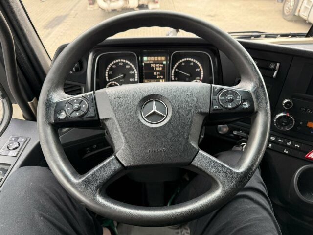 Mercedes-Benz ACTROS 2545 6x2 Pritsche Kran Palfinger PK20001K - Tovornjak z dvigalom: slika 2 Mercedes-Benz ACTROS 2545 6x2 Pritsche Kran Palfinger PK20001K - Tovornjak z dvigalom: slika 2