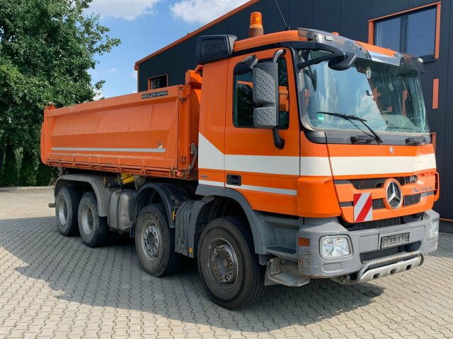 Tovornjak prekucnik Mercedes-Benz ACTROS 4144 8x4 EURO5 Meiller Kipper Bordmatik: slika 1