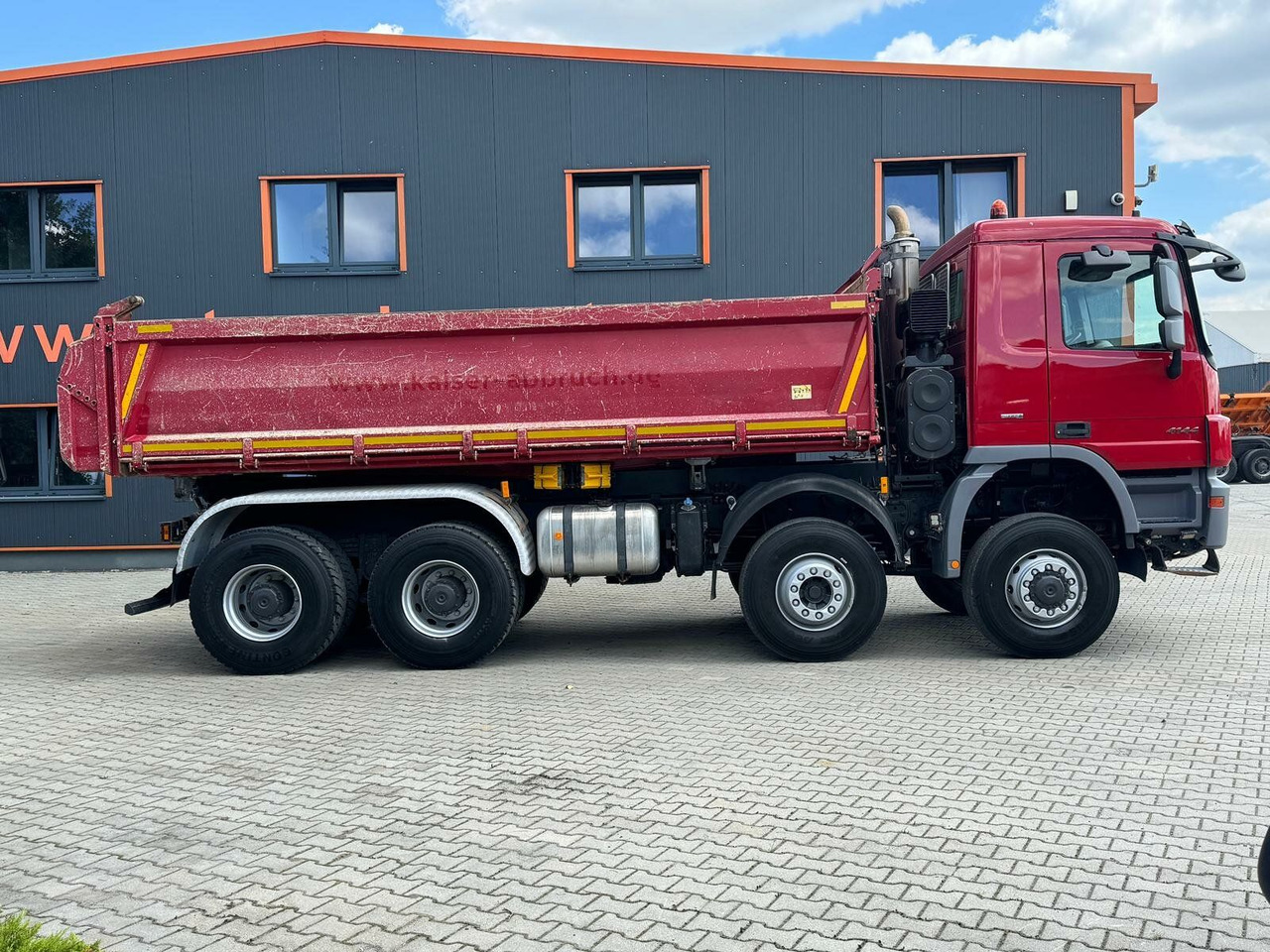 Mercedes-Benz ACTROS 4144 8x6 EURO5 Kipper mit Bordmatik - Tovornjak prekucnik: slika 4 Mercedes-Benz ACTROS 4144 8x6 EURO5 Kipper mit Bordmatik - Tovornjak prekucnik: slika 4