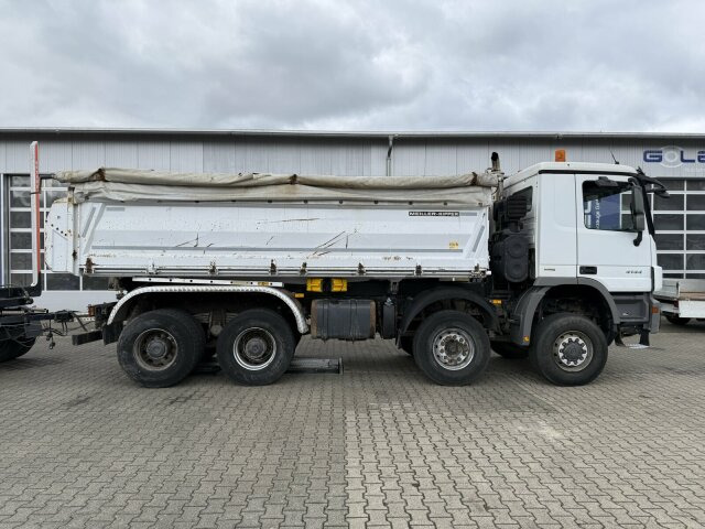 Tovornjak prekucnik Mercedes-Benz ACTROS 4144 8x6 Euro 5 Kipper mit Bordmatik: slika 9 Tovornjak prekucnik Mercedes-Benz ACTROS 4144 8x6 Euro 5 Kipper mit Bordmatik: slika 9