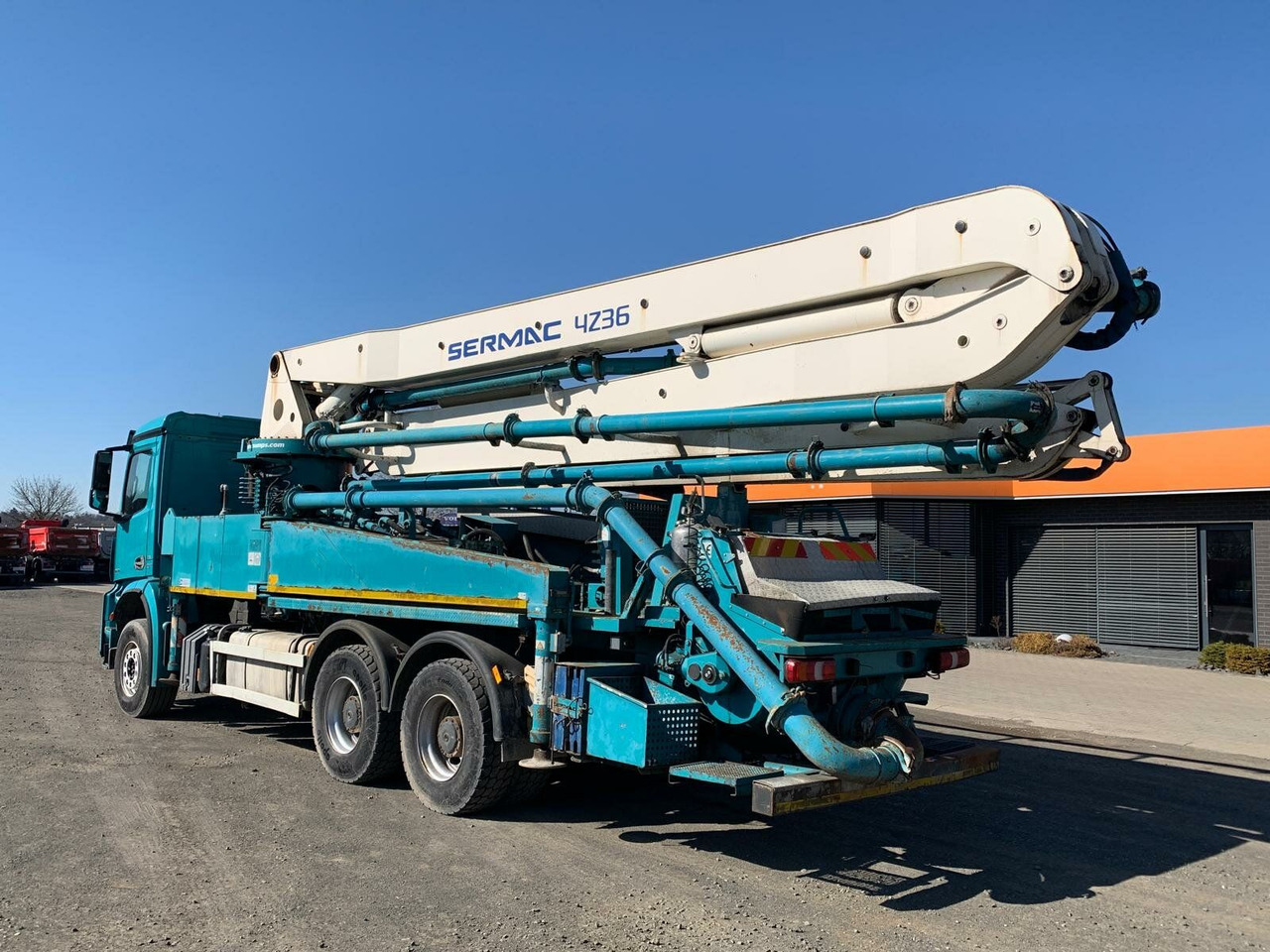 Mercedes-Benz AROCS 2636 6x4 Euro 6 Betonpumpe SERMAC 4Z36 - Črpalka za beton: slika 3 Mercedes-Benz AROCS 2636 6x4 Euro 6 Betonpumpe SERMAC 4Z36 - Črpalka za beton: slika 3