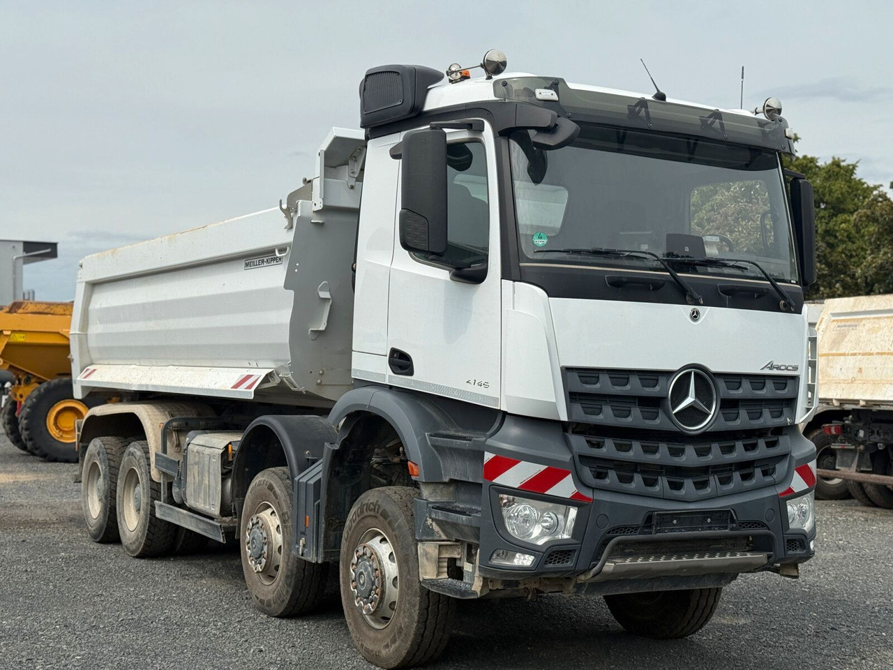 Mercedes-Benz AROCS 4145 8x8 Meiller Muldenkipper - Komunalni tovornjak: slika 1 Mercedes-Benz AROCS 4145 8x8 Meiller Muldenkipper - Komunalni tovornjak: slika 1