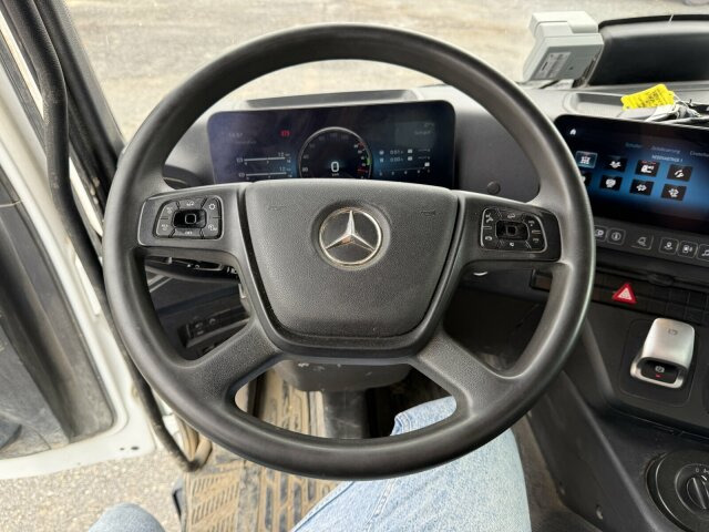 Mercedes-Benz AROCS 4145 8x8 Meiller Muldenkipper - Tovornjak prekucnik: slika 2 Mercedes-Benz AROCS 4145 8x8 Meiller Muldenkipper - Tovornjak prekucnik: slika 2