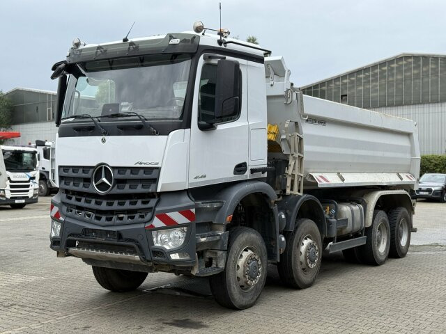 Mercedes-Benz AROCS 4145 8x8 Meiller Muldenkipper - Tovornjak prekucnik: slika 3 Mercedes-Benz AROCS 4145 8x8 Meiller Muldenkipper - Tovornjak prekucnik: slika 3