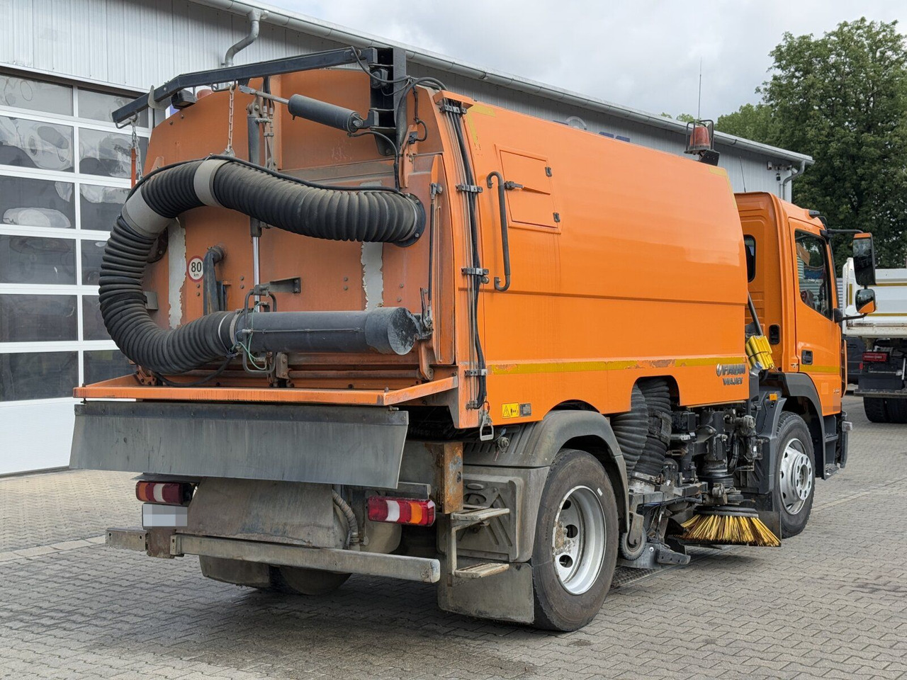 Mercedes-Benz ATEGO 1323 4x2 Kehrmaschine FAUN Viajet 6R/H - Vozilo za pometanje: slika 5 Mercedes-Benz ATEGO 1323 4x2 Kehrmaschine FAUN Viajet 6R/H - Vozilo za pometanje: slika 5