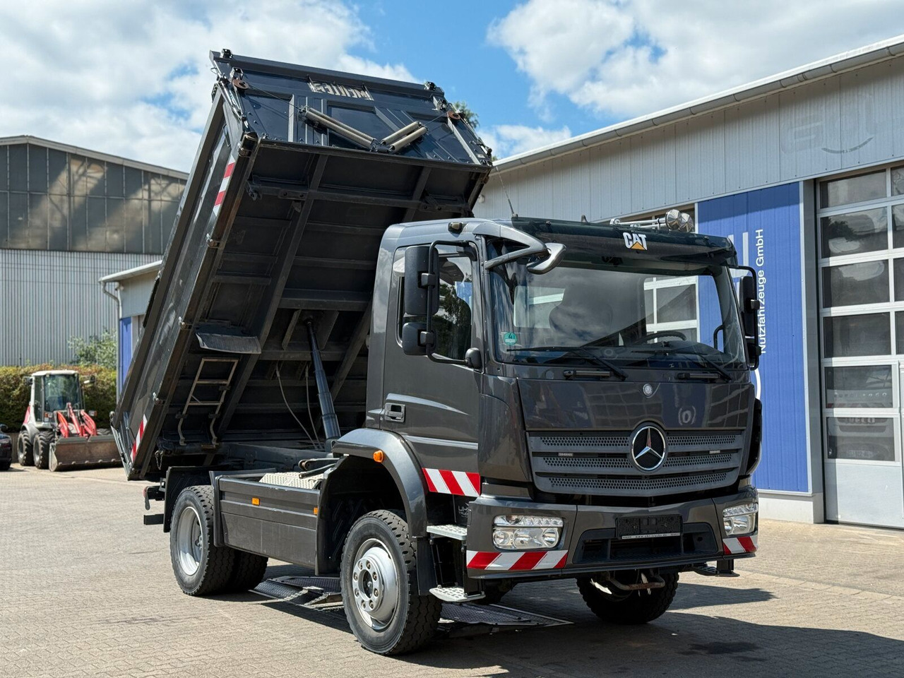 Mercedes-Benz ATEGO 1530 4x4 Euro 6 Meiller Kipper - Tovornjak prekucnik: slika 2 Mercedes-Benz ATEGO 1530 4x4 Euro 6 Meiller Kipper - Tovornjak prekucnik: slika 2