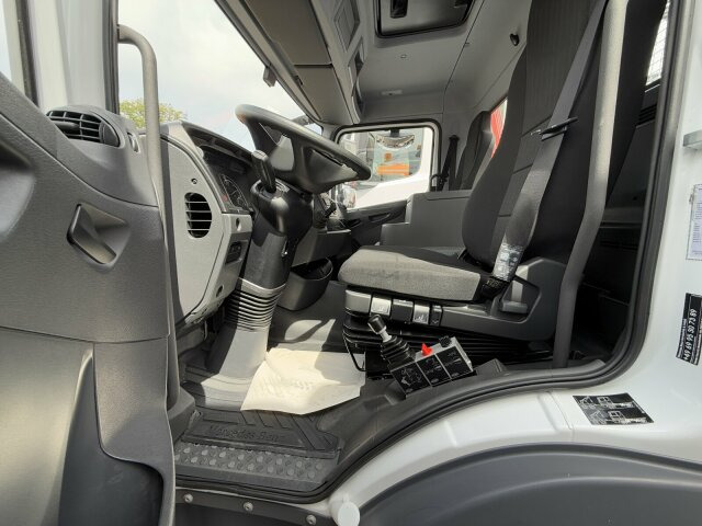 Mercedes-Benz ATEGO 818 4x2 Euro 6 Kipper Kran FASSI F65B.0.22 - Dostavno vozilo prekucnik: slika 5 Mercedes-Benz ATEGO 818 4x2 Euro 6 Kipper Kran FASSI F65B.0.22 - Dostavno vozilo prekucnik: slika 5