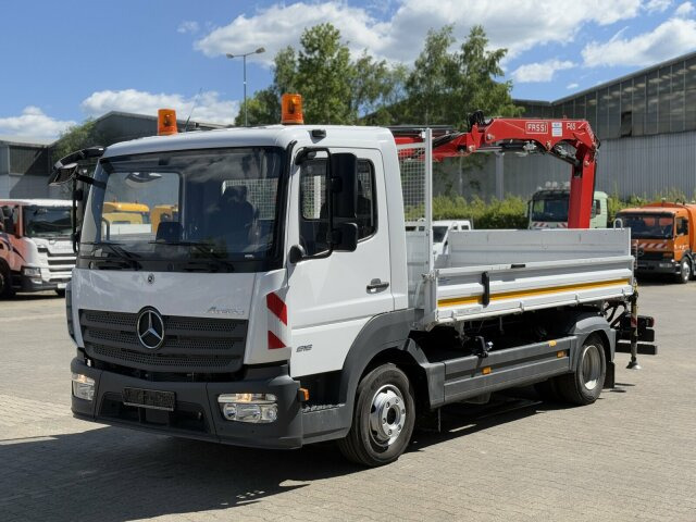 Mercedes-Benz ATEGO 818 4x2 Euro 6 Kipper Kran FASSI F65B.0.22 - Dostavno vozilo prekucnik: slika 3 Mercedes-Benz ATEGO 818 4x2 Euro 6 Kipper Kran FASSI F65B.0.22 - Dostavno vozilo prekucnik: slika 3