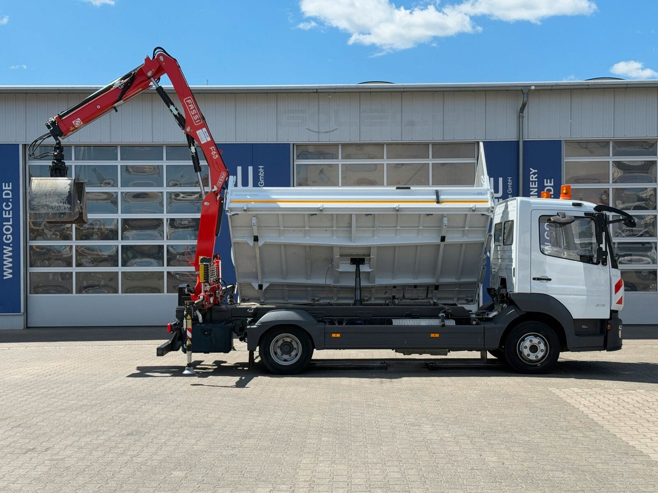 Mercedes-Benz ATEGO 818 4x2 Euro 6 Kipper Kran FASSI F65B.0.22 - Dostavno vozilo prekucnik: slika 4 Mercedes-Benz ATEGO 818 4x2 Euro 6 Kipper Kran FASSI F65B.0.22 - Dostavno vozilo prekucnik: slika 4