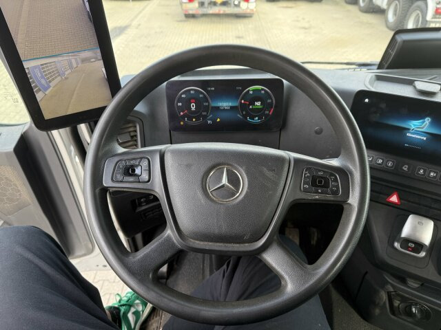 Mercedes-Benz Arocs 3246 8x4 Abrollkipper Kran Palfinger 19001 - Kotalni prekucni tovornjak, Tovornjak z dvigalom: slika 4 Mercedes-Benz Arocs 3246 8x4 Abrollkipper Kran Palfinger 19001 - Kotalni prekucni tovornjak, Tovornjak z dvigalom: slika 4