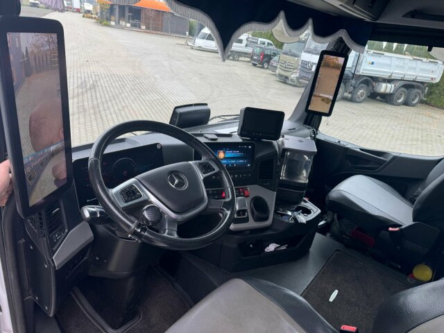 Mercedes-Benz Arocs 3253 8x4 Abrollkipper Kran Palfinger 37002 lizing Mercedes-Benz Arocs 3253 8x4 Abrollkipper Kran Palfinger 37002: slika 15 Mercedes-Benz Arocs 3253 8x4 Abrollkipper Kran Palfinger 37002 lizing Mercedes-Benz Arocs 3253 8x4 Abrollkipper Kran Palfinger 37002: slika 15